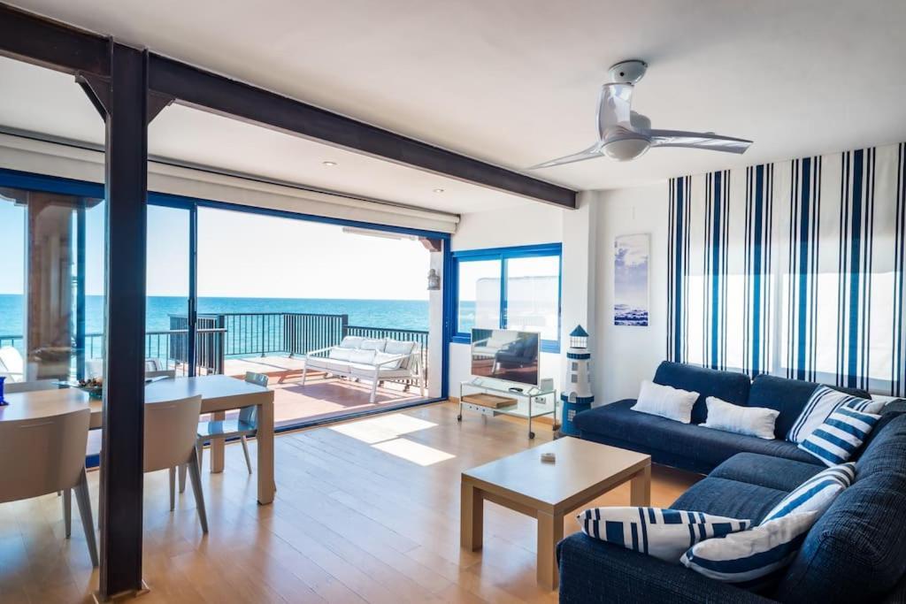 ¡Impactante Apartamento A Cero Linea De Mar! Appartement Tarragona Buitenkant foto