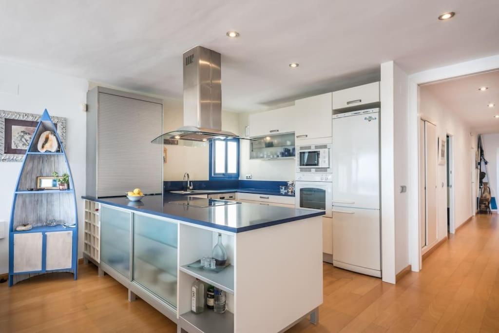 ¡Impactante Apartamento A Cero Linea De Mar! Appartement Tarragona Buitenkant foto