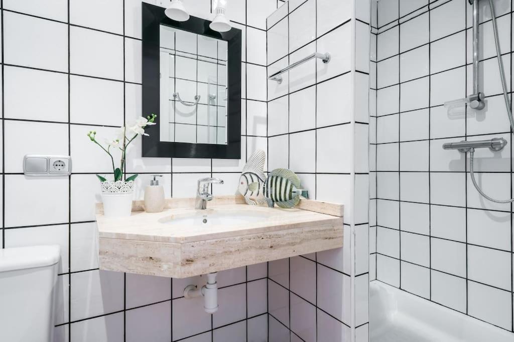 ¡Impactante Apartamento A Cero Linea De Mar! Appartement Tarragona Buitenkant foto